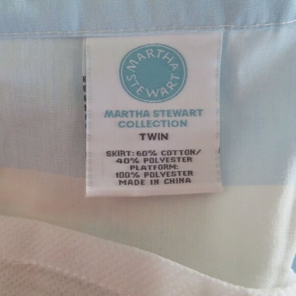 Martha Stewart Collection Twin Bed Skirt Striped Blue White Green 15.5" Drop - Picture 8 of 9